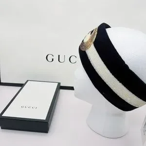 Gucci | Accessories | Nwt Gucci Sequin Gg Embellished Wool  display picture 3